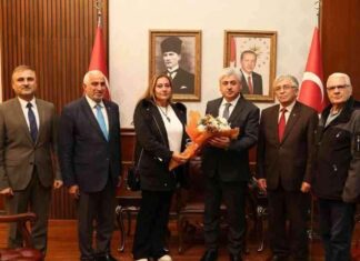 Yenikentliler Vali Doğan’ı Ziyaret Ediyor news-21112024-085209