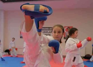 Karate Şampiyonu Medine: 9 Yaşında 16 Madalya Kazandı! karate-ampiyonu-medine-9-yanda-16-madalya-kazand
