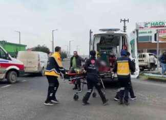 Elektrikli Bisiklet Çarpışması: Sürücü Yaralandı – Hafif Ticari Araç İle Kaza Sonucu Yaralanan Sürücü elektrikli-bisiklet-arpmas-src-yaraland-hafif-ticari-ara-ile-kaza-sonucu-yaralanan-src