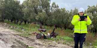 Kaza Yapan Araç Sürücüsü Kaçarken Otomobilden Kaçarken Kaza Yaptı – İnceleme ve Öğrenmek için İpuçları kaza-yapan-ara-srcs-kaarken-otomobilden-kaarken-kaza-yapt-inceleme-ve-renmek-iin-ipular