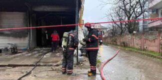 Sakarya’da Oto Yıkamacı Yangını Kontrol Altına Alındı sakaryada-oto-ykamac-yangn-kontrol-altna-alnd