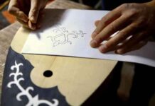 Sakaryalı Müzisyen: Enstrüman Üretiyor ve Onarıyor – Tamir ve Yapım Hizmetleri sakaryal-mzisyen-enstrman-retiyor-ve-onaryor-tamir-ve-yapm-hizmetleri
