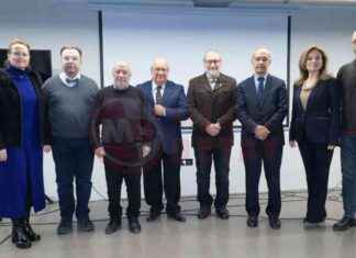 Türk Musikisi Sorunları: İzmir Toplantısı ve Çözüm Yolları trk-musikisi-sorunlar-izmir-toplants-ve-zm-yollar