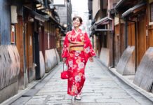 Kimono Moda Haftası: Gelenekselin Modern Yorumu Komonomoda.com - Kimono Modelleri - Kimono Stilleri - En Popüler Kimono Giysileri